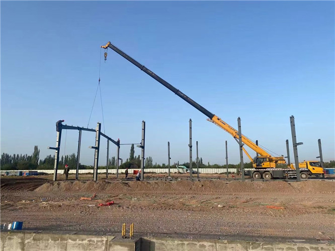 嘉鱼县夜间、节假日作业是否有加价？加价比例多少？