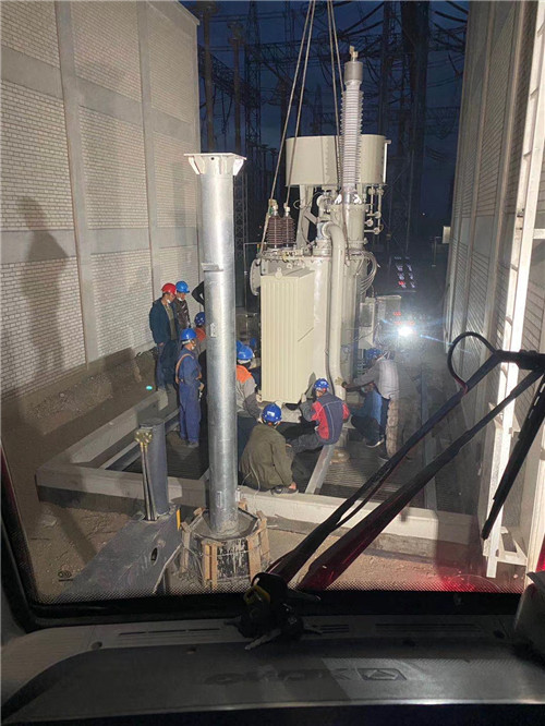 嘉鱼县建筑工程类吊车租用介绍